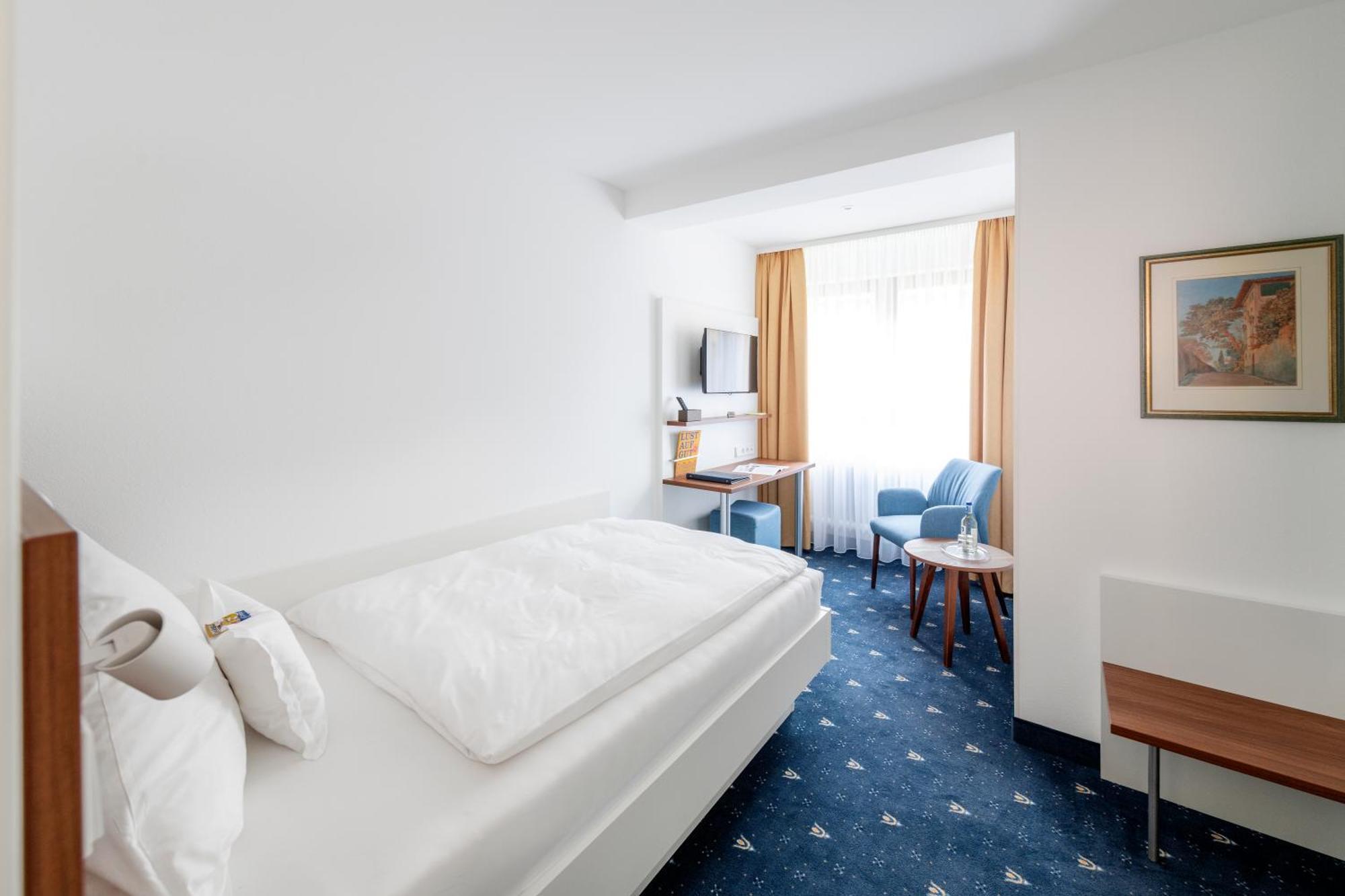Hotel Adler Post Schwetzingen Ngoại thất bức ảnh