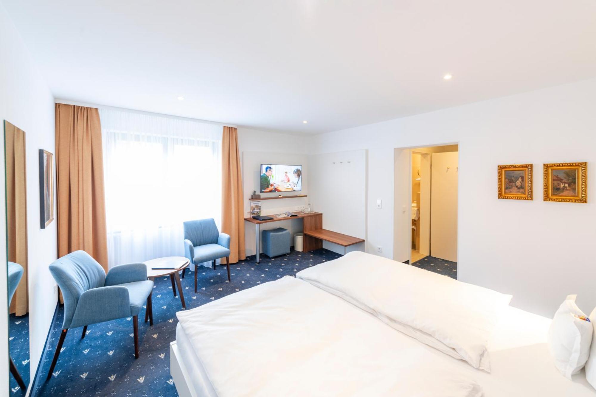 Hotel Adler Post Schwetzingen Ngoại thất bức ảnh